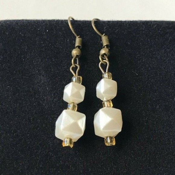 Vintage Cream White Bead Earrings MCM Upcycled 60's Geometric Beads Gold Plated - Picture 6 of 10